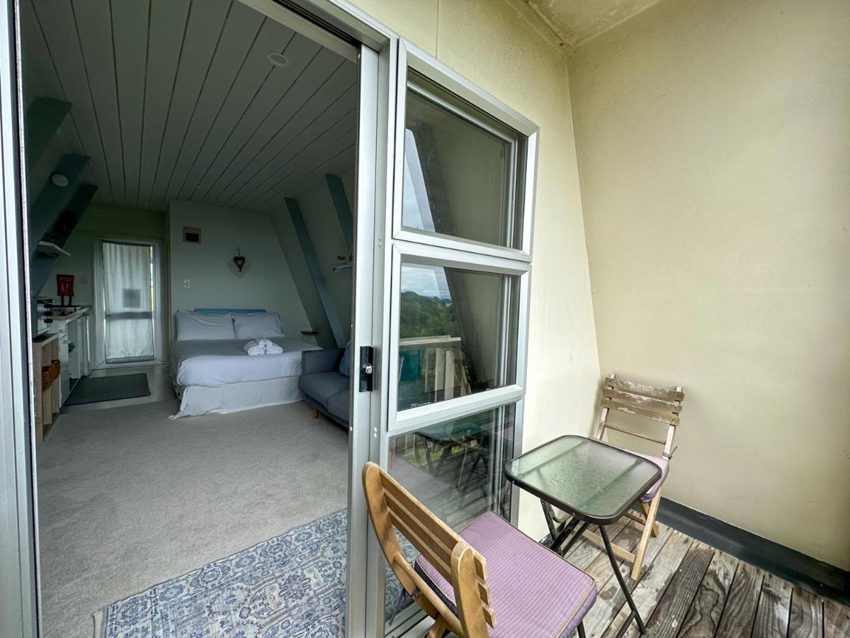 Pohutukawa Coastal Chalets Coromandel Eksteriør bilde